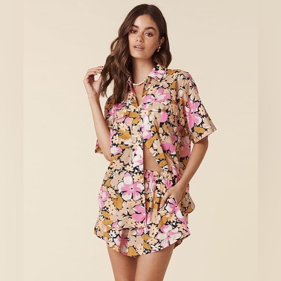 Spell and The Gypsy Collective Aloha Shorts Caramel NWT! - Picture 8 of 8